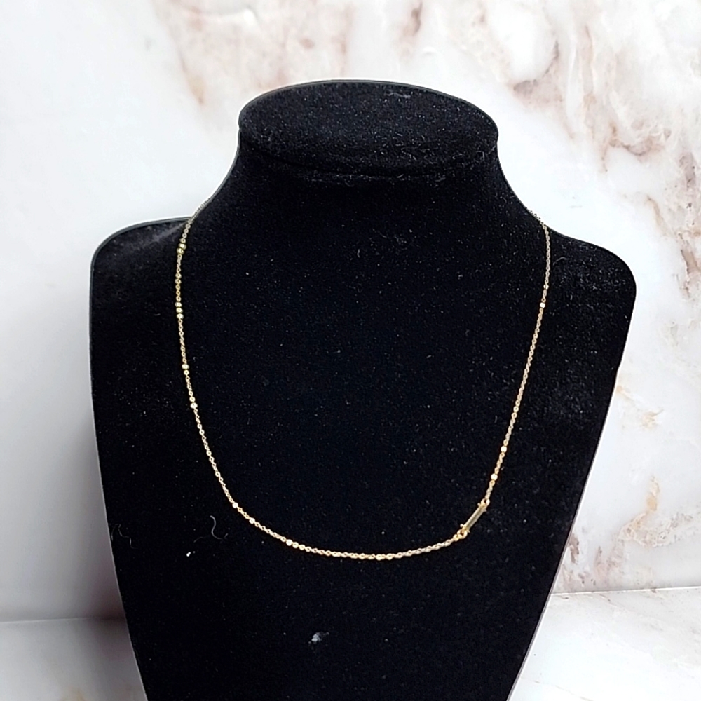 14k gold chain with I initial